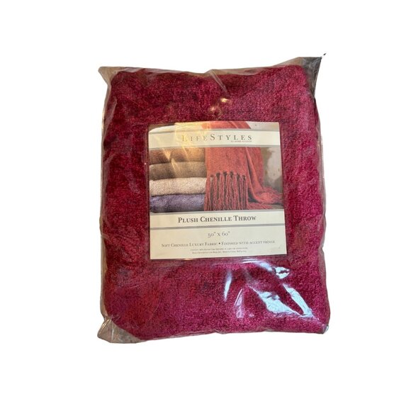 Maroon / Burgundy red Life Styles Plush Chenille Throw Blanket 50x60 - Picture 1 of 16